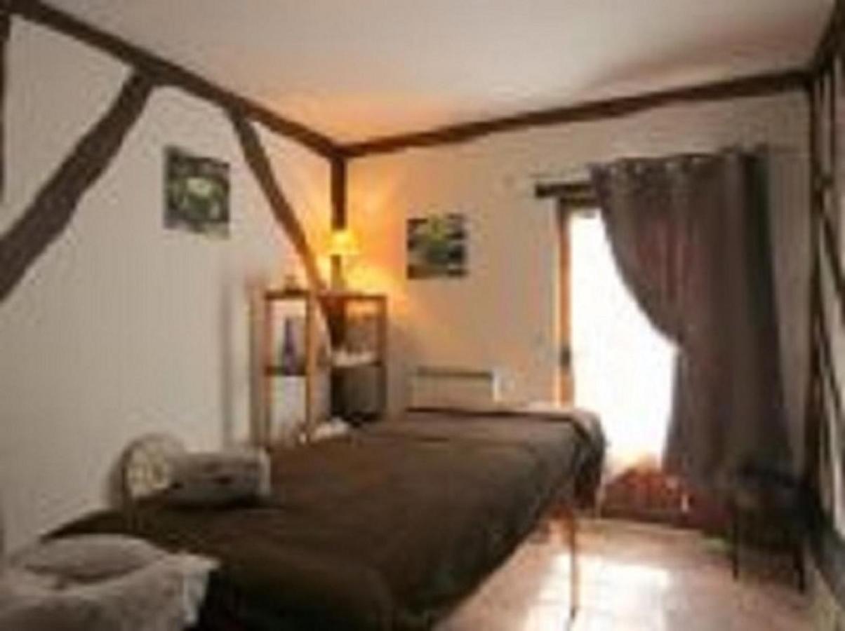 Gite Le Moulin Des 4 Vaux Saint-Étienne-la-Thillaye Zewnętrze zdjęcie